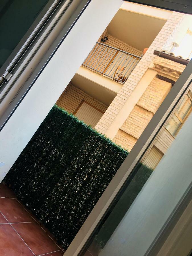 Apartamento Good Vibes Apartment Zaragoza Bagian luar foto