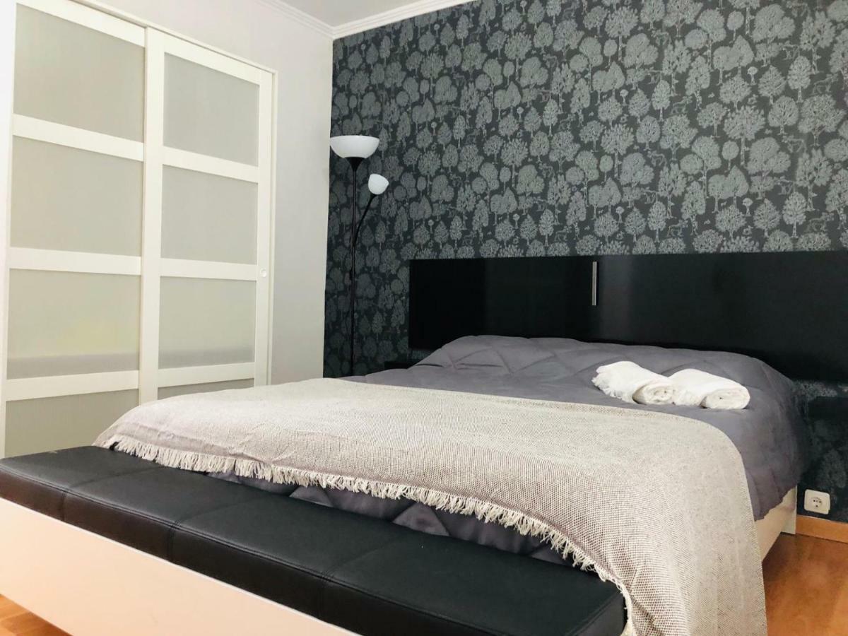 Apartamento Good Vibes Apartment Zaragoza Bagian luar foto