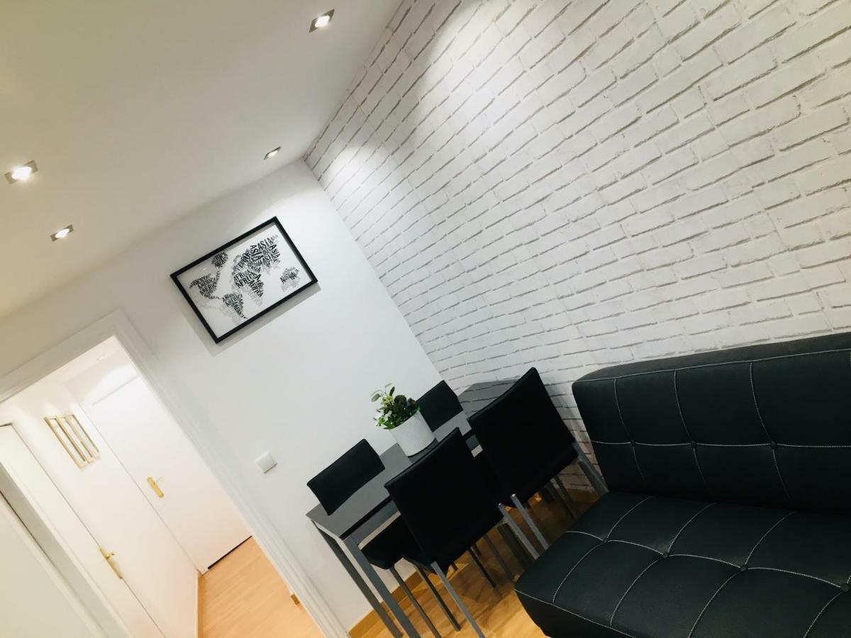 Apartamento Good Vibes Apartment Zaragoza Bagian luar foto