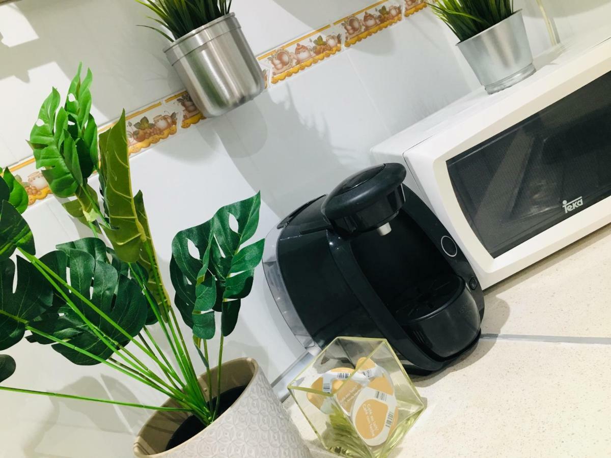Apartamento Good Vibes Apartment Zaragoza Bagian luar foto