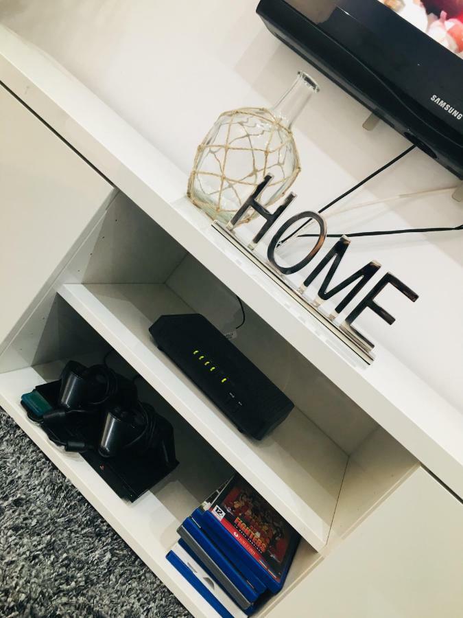 Apartamento Good Vibes Apartment Zaragoza Bagian luar foto